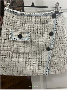 Self-Portrait Cream Tweed Mini Skirt with Blue Trim size UK6/US2